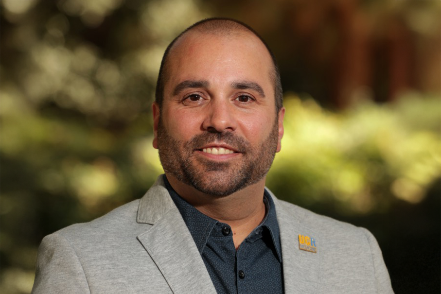 Headshot of Dr. Nicholas DiPatrizio